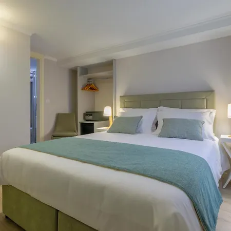 Belem בית הארחה 3*